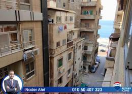شقة - 3 غرف نوم - 1 حمام for للايجار in شارع شهدي باشا - ستانلي - حي شرق - الاسكندرية