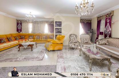 Apartment - 3 Bedrooms - 2 Bathrooms for sale in Al Doctor Helmy Bahgat Badawy St. - Ibrahimia - Hay Wasat - Alexandria