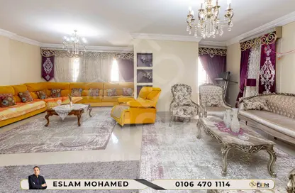 Apartment - 3 Bedrooms - 2 Bathrooms for sale in Al Doctor Helmy Bahgat Badawy St. - Ibrahimia - Hay Wasat - Alexandria