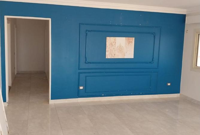 8015043 - Property Image 3