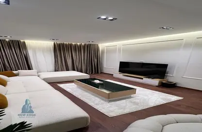 Villa - 4 Bedrooms - 5 Bathrooms for rent in Madinaty - Cairo