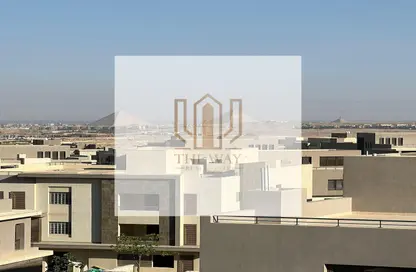 شقة - 2 غرف نوم - 3 حمامات للبيع في بيراميدز هايتس - طريق مصر اسكندرية الصحراوي - مدينة 6 أكتوبر - الجيزة