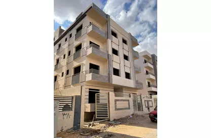 Roof - 2 Bedrooms - 1 Bathroom for sale in Hadayek October - 6 October City - Giza