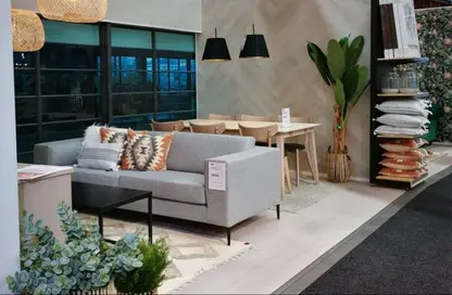 معرض - استوديو - 2 حمامات للايجار في وسط القاهرة الجديدة - شارع التسعين الشمالي - التجمع الخامس - مدينة القاهرة الجديدة - القاهرة