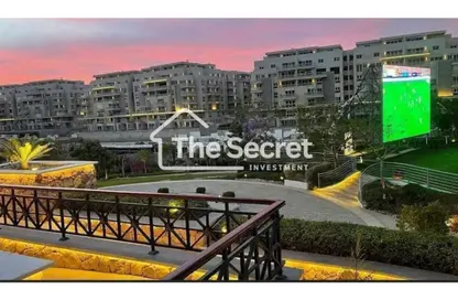 Apartment - 3 Bedrooms - 2 Bathrooms for sale in Mountain View iCity - 5th Settlement Compounds - The 5th Settlement - New Cairo City - Cairo