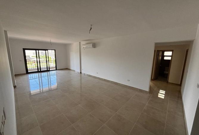 8330195 - Property Main Image