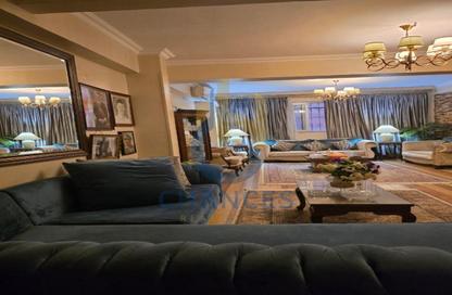 Apartment - 3 Bedrooms - 1 Bathroom for sale in Street 200 - Degla - Hay El Maadi - Cairo