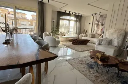 Penthouse - 3 Bedrooms - 3 Bathrooms for sale in Stone Residence - 5th Settlement Compounds - The 5th Settlement - New Cairo City - Cairo