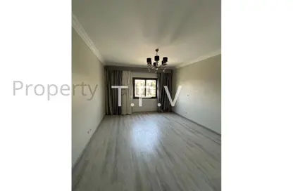 Apartment - 3 Bedrooms - 3 Bathrooms for sale in Eastown - 5th Settlement Compounds - The 5th Settlement - New Cairo City - Cairo