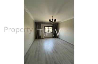 Apartment - 3 Bedrooms - 3 Bathrooms for sale in Eastown - 5th Settlement Compounds - The 5th Settlement - New Cairo City - Cairo