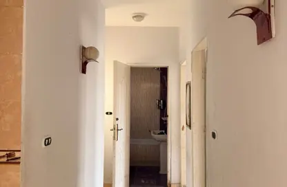 Apartment - 2 Bedrooms - 1 Bathroom for rent in Rawdat Zayed - 12th District - Sheikh Zayed City - Giza