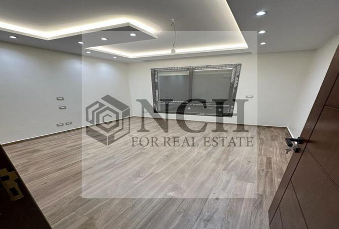 8146311 - Property Main Image