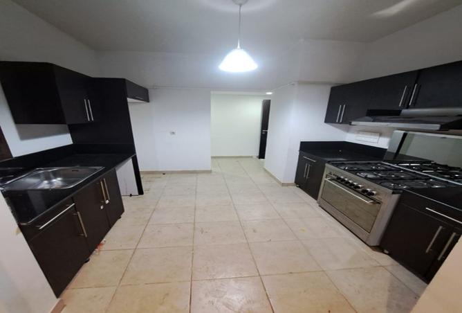 8190876 - Property Image 2