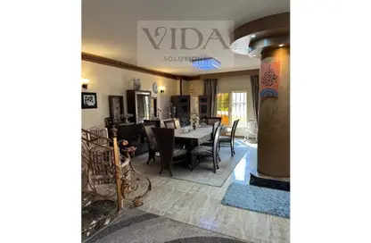Apartment - 5 Bedrooms - 3 Bathrooms for sale in West Somid - 6 October City - Giza