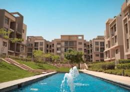 شقة - 3 غرف نوم - 2 حمامات for للبيع in فيفث سكوير - المستثمرين الشمالية - مدينة القاهرة الجديدة - القاهرة