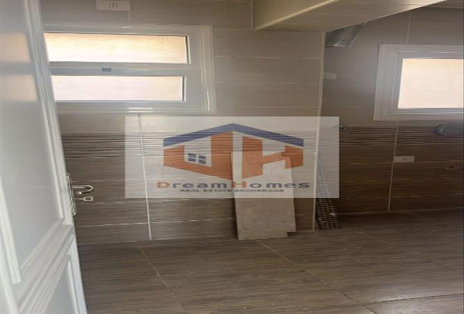 8482795 - Property Image 3