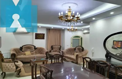 شقة - 3 غرف نوم - 2 حمامات للايجار في الحي العاشر - الشيخ زايد - الجيزة