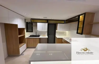 Apartment - 2 Bedrooms - 2 Bathrooms for rent in Lake View Residence - 5th Settlement Compounds - The 5th Settlement - New Cairo City - Cairo