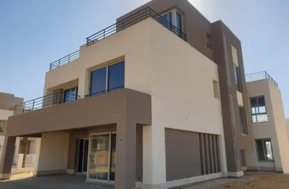 Villa - 4 Bedrooms - 4 Bathrooms for sale in Palm Hills New Cairo - 5th Settlement Compounds - The 5th Settlement - New Cairo City - Cairo