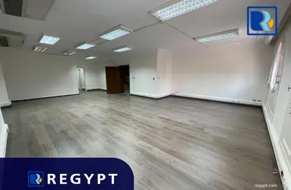 Office Space - Studio - 4 Bathrooms for rent in Street 206 - Degla - Hay El Maadi - Cairo