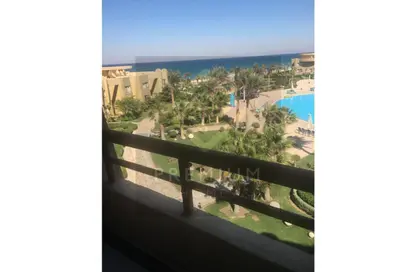 شاليه - غرفة نوم - 1 حمام للبيع في المحيط الأزرق - العين السخنة - السويس