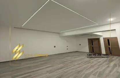 شقة - 3 غرف نوم - 3 حمامات للايجار في جاليريا  مون فالى - المستثمرين الجنوبية - مدينة القاهرة الجديدة - القاهرة