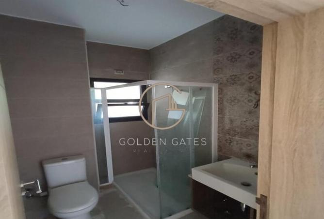 8446320 - Property Image 3