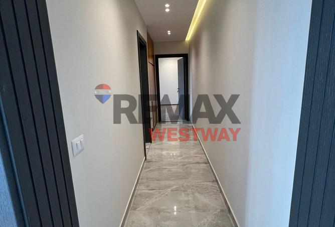 8472147 - Property Image 3