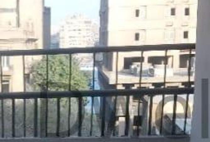 Apartment - 3 Bedrooms - 2 Bathrooms for sale in Mohandessin - Giza