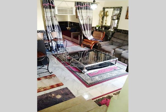 8203001 - Property Image 3