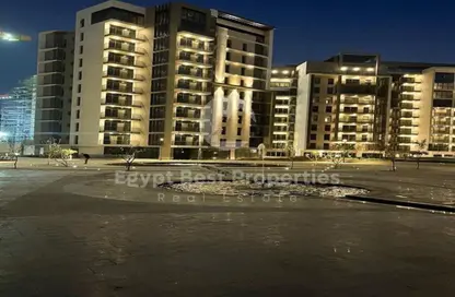 Apartment - 3 Bedrooms - 3 Bathrooms for sale in Zed Towers - Sheikh Zayed Compounds - Sheikh Zayed City - Giza