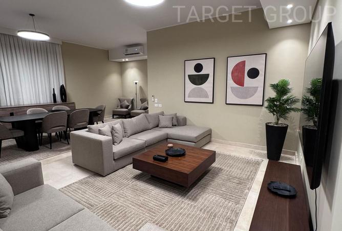 8222195 - Property Image 3