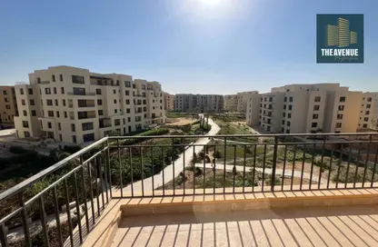 شقة - 2 غرف نوم - 3 حمامات للايجار في أو ويست - كمبوندات 6 أكتوبر - مدينة 6 أكتوبر - الجيزة