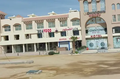 محل تجاري - استوديو - 1 حمام للايجار في العين السخنة - السويس