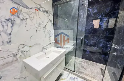 Villa - 6 Bedrooms - 6 Bathrooms for sale in New Cairo City - Cairo