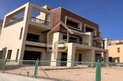 فيلا - 5 غرف نوم - 4 حمامات للبيع في نيو جيزة - طريق مصر اسكندرية الصحراوي - مدينة 6 أكتوبر - الجيزة