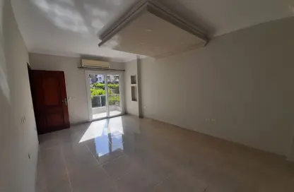 شقة - 3 غرف نوم - 2 حمامات للايجار في زايد ديونز - الحي السادس - الشيخ زايد - الجيزة