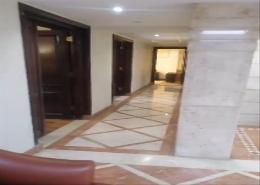 مساحات مكتبية - 3 حمامات for للبيع in شارع البطل احمد عبد العزيز - المهندسين - الجيزة