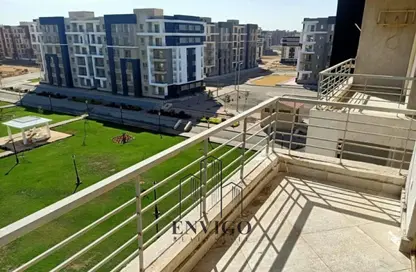 Apartment - 3 Bedrooms - 2 Bathrooms for sale in New Cairo City - Cairo