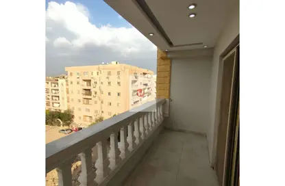 شقة - 3 غرف نوم - 2 حمامات للبيع في حدائق الاهرام - الجيزة