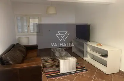 شقة - 2 غرف نوم - 1 حمام للايجار في شارع شجرة الدر - الزمالك - القاهرة