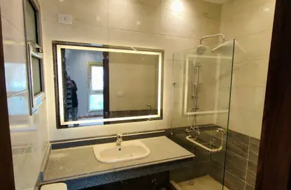 Apartment - 3 Bedrooms - 2 Bathrooms for sale in Mountain View iCity - 5th Settlement Compounds - The 5th Settlement - New Cairo City - Cairo