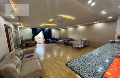 Apartment - 3 Bedrooms - 2 Bathrooms for sale in Zahraa El Maadi - Hay El Maadi - Cairo