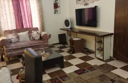 Apartment - 2 Bedrooms - 1 Bathroom for rent in Youssef Al Sebaey St. - Rehab City First Phase - Al Rehab - New Cairo City - Cairo