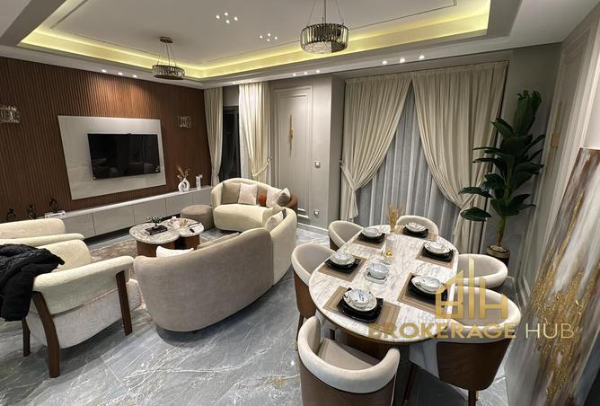 7983354 - Property Main Image