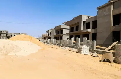 Townhouse - 4 Bedrooms - 3 Bathrooms for sale in Silva Compound - Sheikh Zayed Compounds - Sheikh Zayed City - Giza