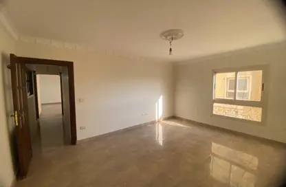 شقة - 3 غرف نوم - 2 حمامات للبيع في سموحة الجديدة - سموحة - حي شرق - الاسكندرية