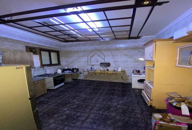 8234048 - Property Image 2