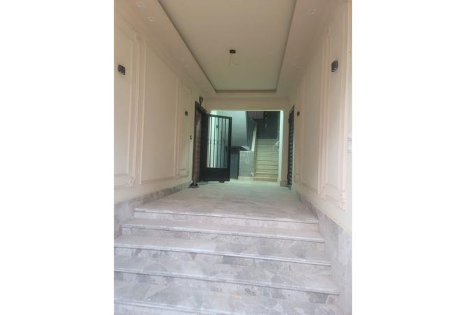 8115552 - Property Image 2