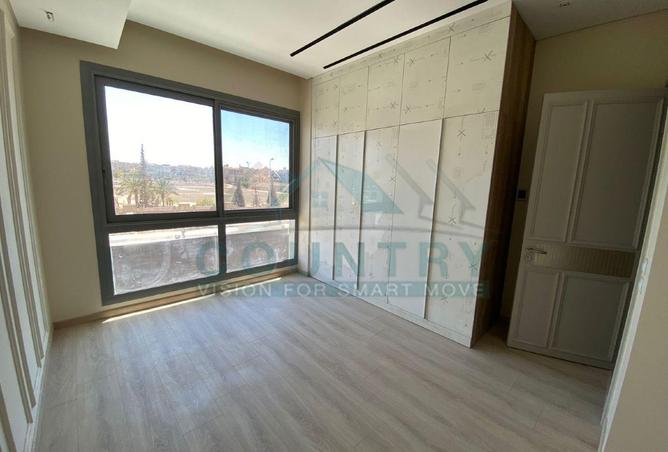 7989903 - Property Image 2
